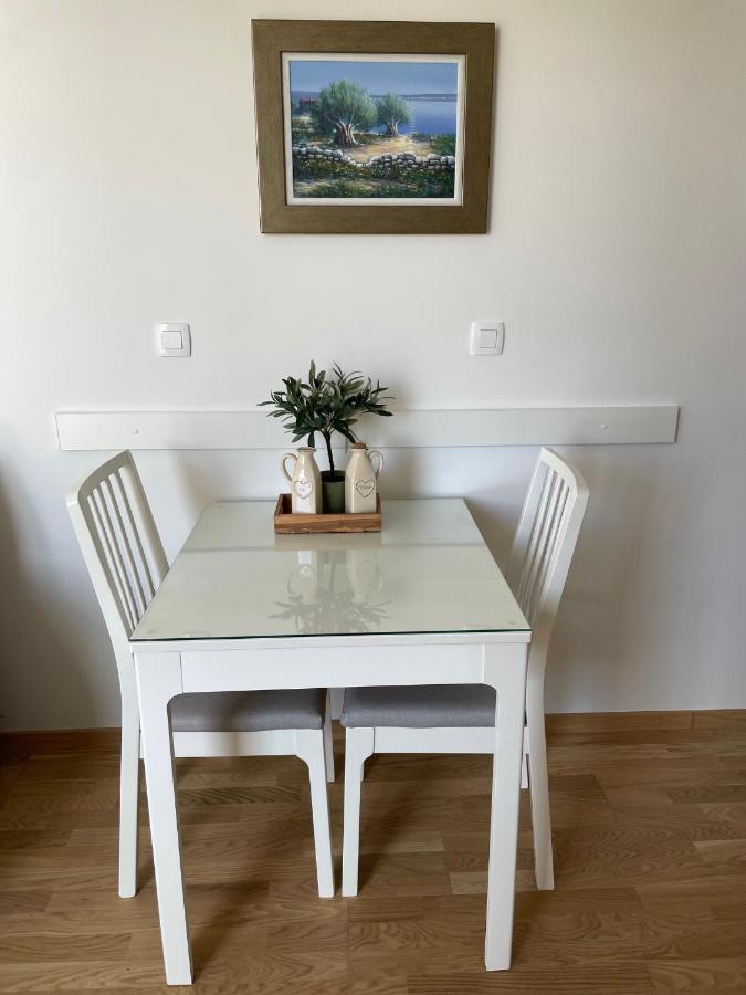 Studio Apartment Maris Podstrana Luaran gambar